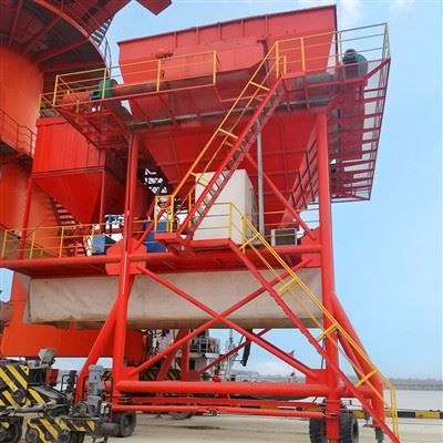 Hippers z producentem pyłu